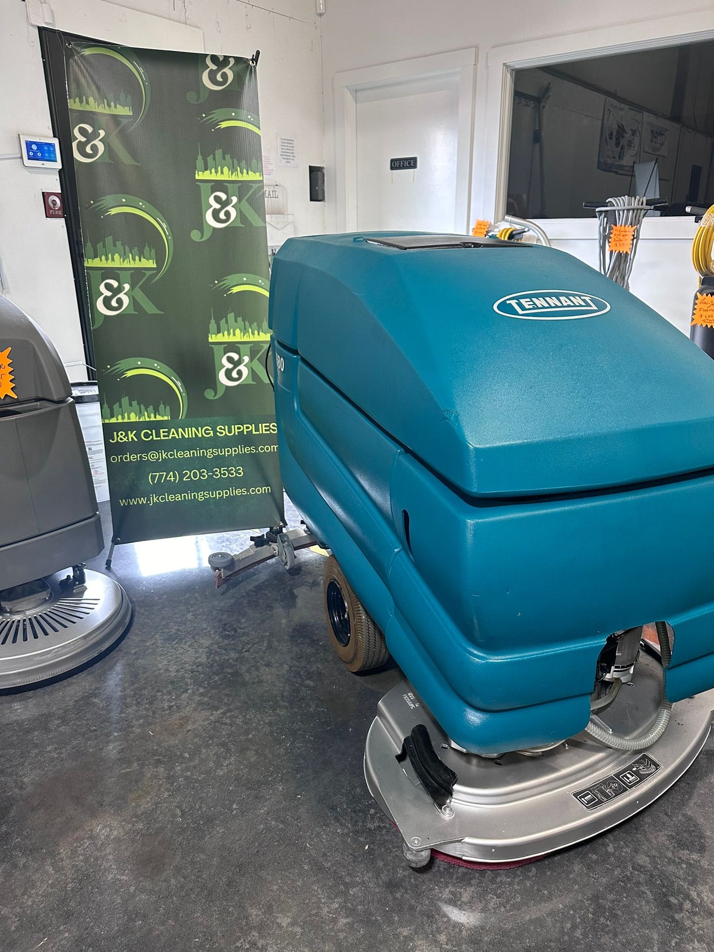 (Contact for Availability) REFURBISHED Tennant 5680 Floor Scrubber